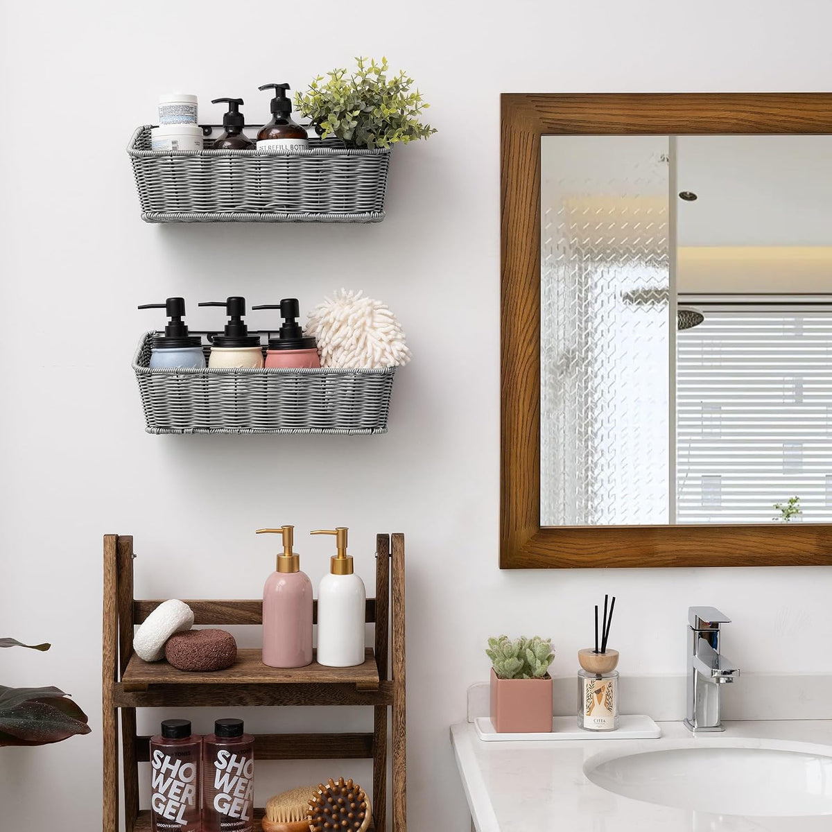 GRANNY SAYS Wicker Hanging Basket for Storage, Wall Mount Fruit Basket